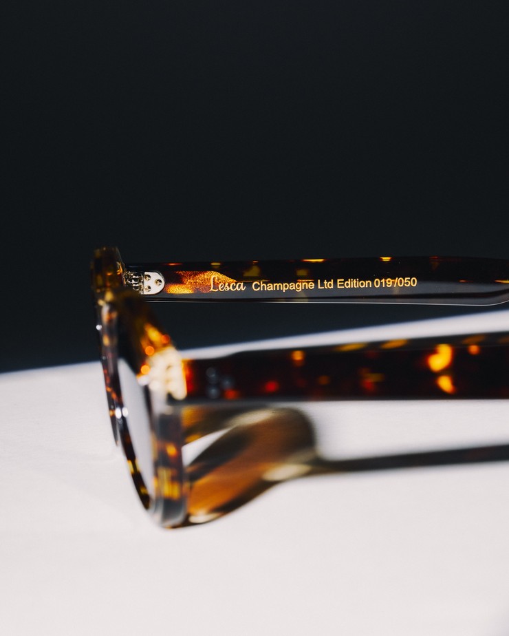 Studio · lunettes posées